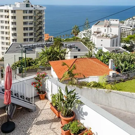 Guestready - Anakaj House Semesterbostad Funchal (Madeira)