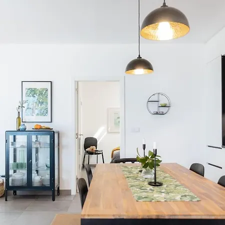 Guestready - Anakaj House Penzion *
