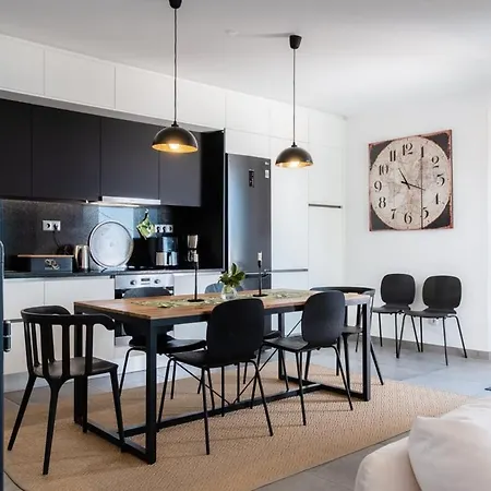 Pensjonat Guestready - Anakaj House 3*